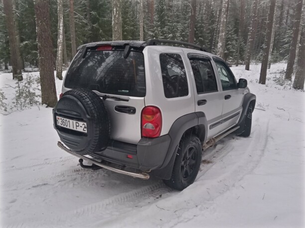 Jeep Cherokee KJ, 2001 г.
