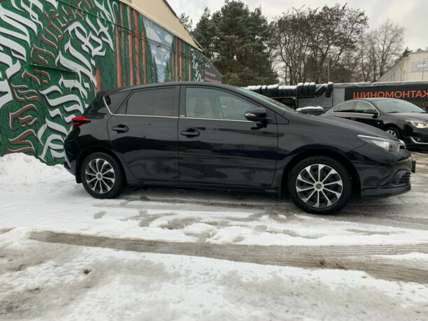 Toyota Auris II (E180) · Рестайлинг, 2016 г.