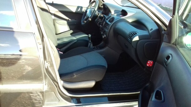 Peugeot 206 I, 2004 г.