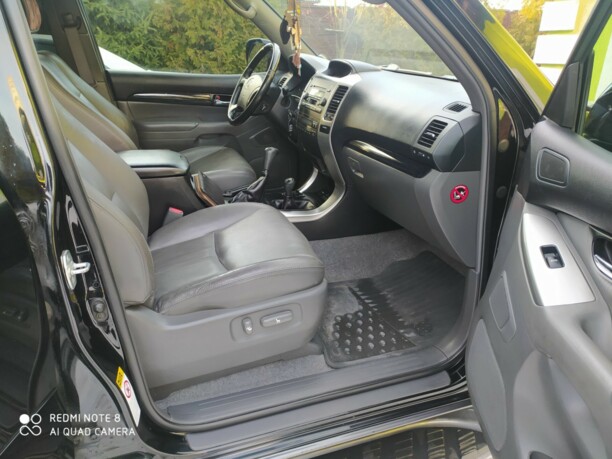 Toyota Land Cruiser Prado J120, 7 мест, 2008 г.