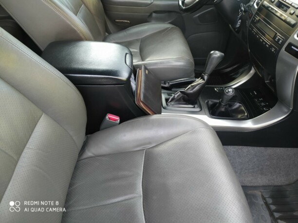 Toyota Land Cruiser Prado J120, 7 мест, 2008 г.