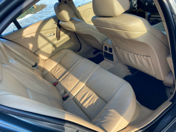 BMW 5 серия E60, E61, 2004 г.