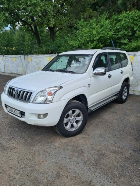 Toyota Land Cruiser Prado J120, 7 мест, 2009 г.