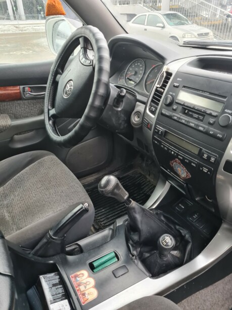 Toyota Land Cruiser Prado J120, 7 мест, 2009 г.