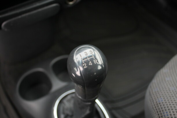 Toyota Yaris Verso, 2004 г.