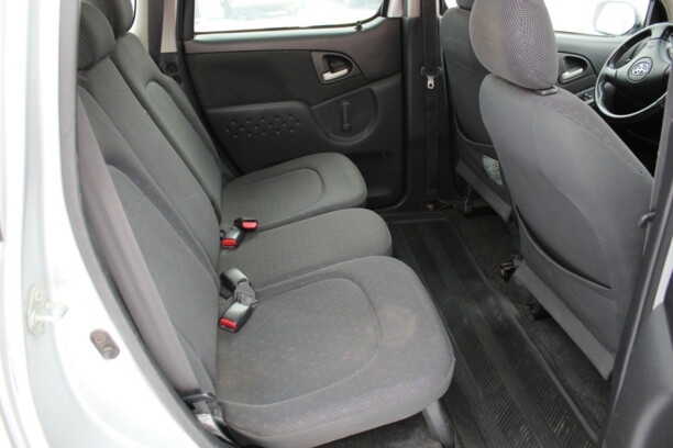 Toyota Yaris Verso, 2004 г.