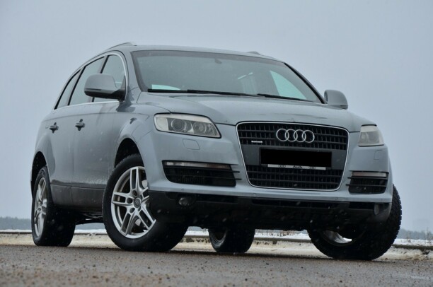 Audi Q7 4L, 7 мест, 2007 г.