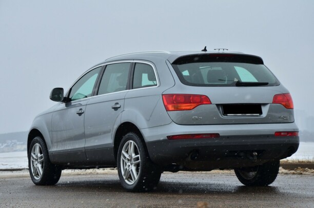 Audi Q7 4L, 7 мест, 2007 г.