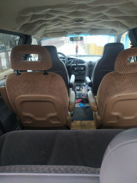 Dodge Caravan III, 7 мест, 1999 г.