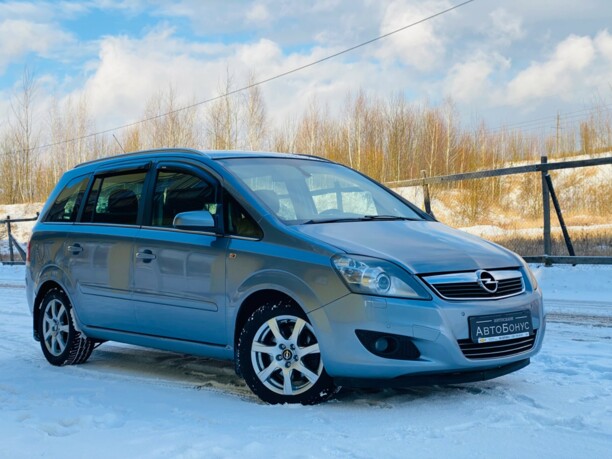 Opel Zafira B · Рестайлинг, 7 мест, 2009 г.