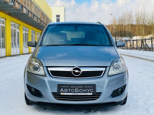 Opel Zafira B · Рестайлинг, 7 мест, 2009 г.