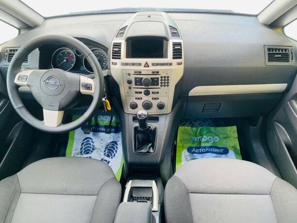 Opel Zafira B · Рестайлинг, 7 мест, 2009 г.