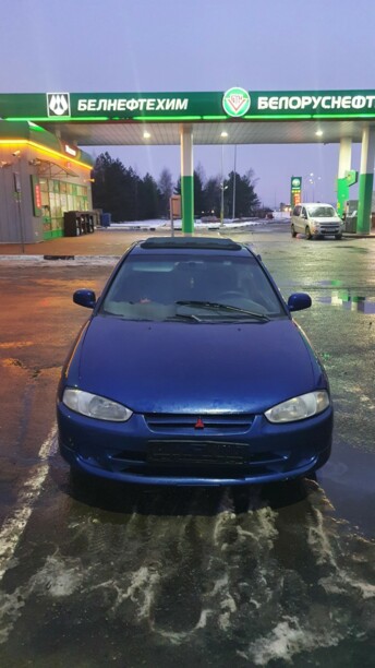 Mitsubishi Colt V, 2000 г.