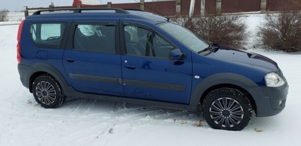 Lada (ВАЗ) Largus, 7 мест, 2018 г.
