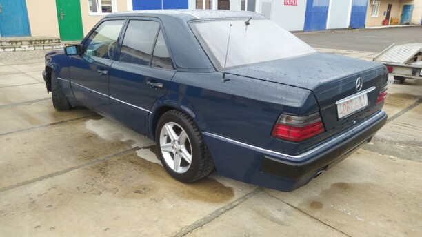 Mercedes-Benz E-Класс W124, S124, C124, A124, 1988 г.