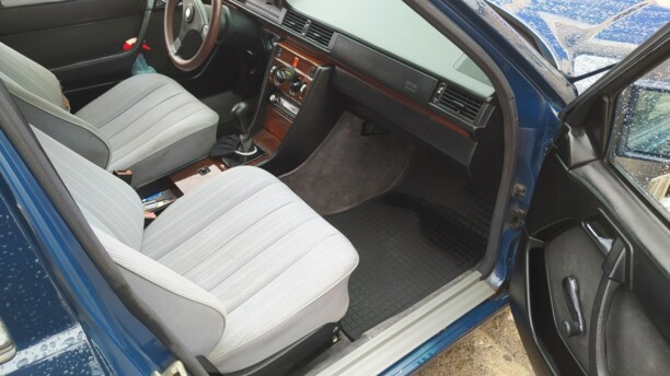 Mercedes-Benz E-Класс W124, S124, C124, A124, 1988 г.