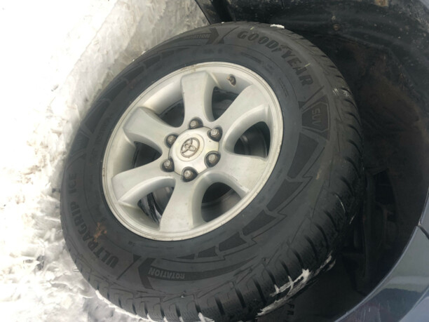 Toyota Land Cruiser Prado J120, 7 мест, 2004 г.