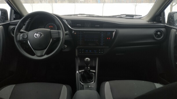 Toyota Auris II (E180) · Рестайлинг, 2018 г.