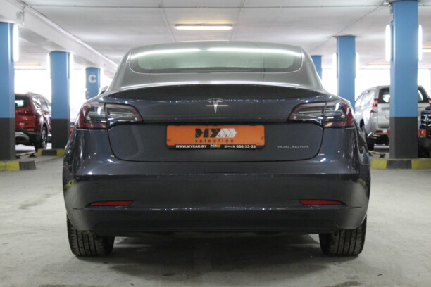 Tesla Model 3, 2018 г.