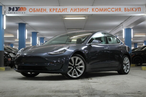 Tesla Model 3, 2018 г.