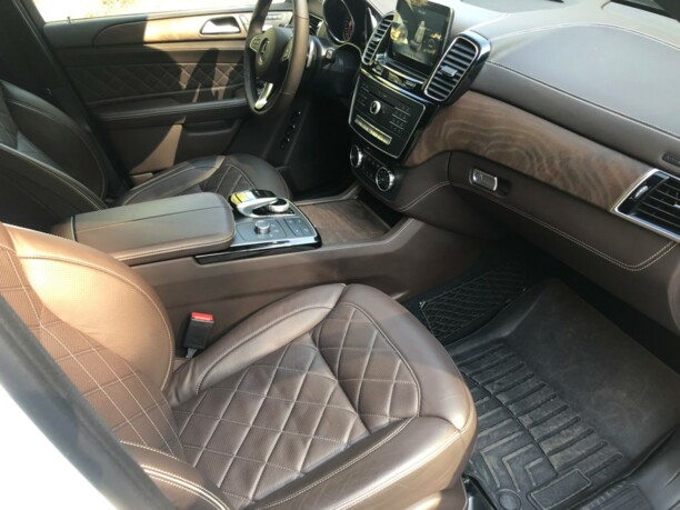 Mercedes-Benz GLS X166, 7 мест, 2017 г.