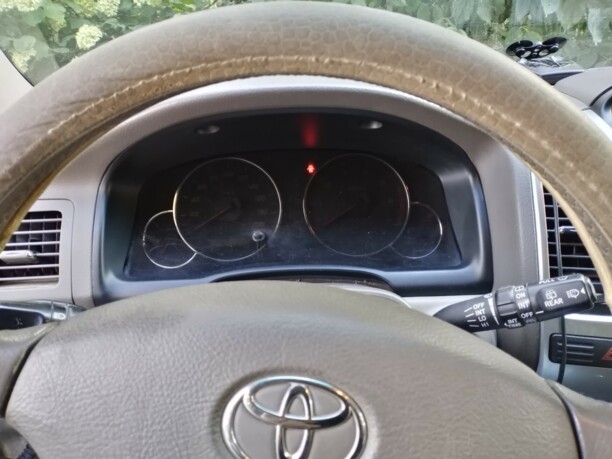 Toyota Land Cruiser Prado J120, 7 мест, 2005 г.