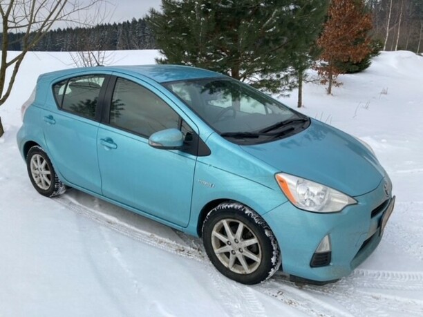 Toyota Prius C I, 2014 г.