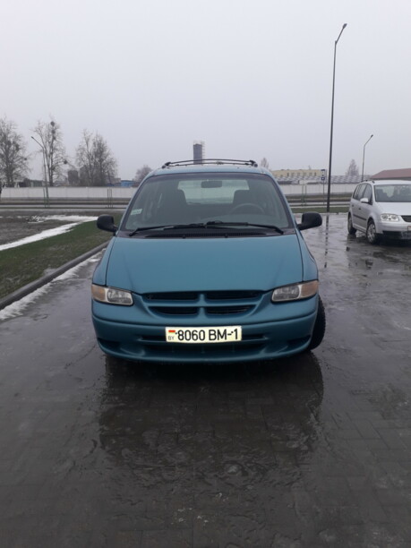 Dodge Caravan III, 7 мест, 1998 г.