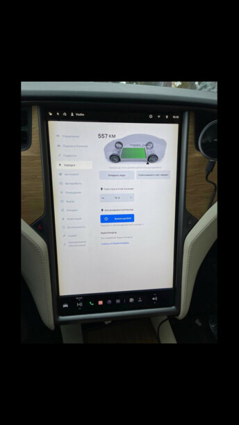 Tesla Model X, 7 мест, 2018 г.