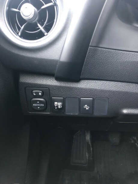 Toyota Auris II (E180) · Рестайлинг, 2016 г.