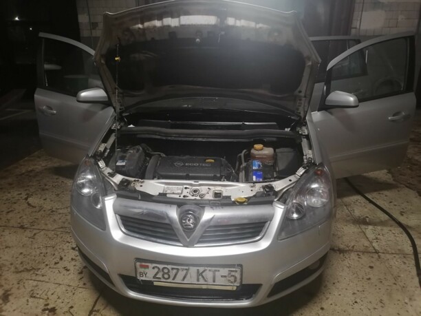 Opel Zafira B, 7 мест, 2007 г.