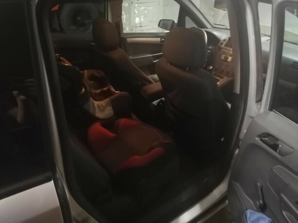 Opel Zafira B, 7 мест, 2007 г.