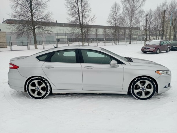 Ford Fusion USA II, 2015 г.