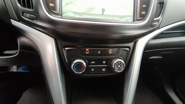Opel Zafira C · Рестайлинг, 2017 г.