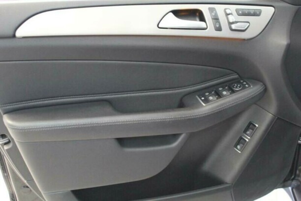Mercedes-Benz GLE W166, 2017 г.