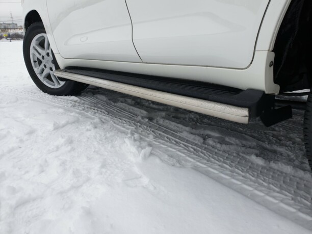 Toyota Land Cruiser J200, 7 мест, 2011 г.