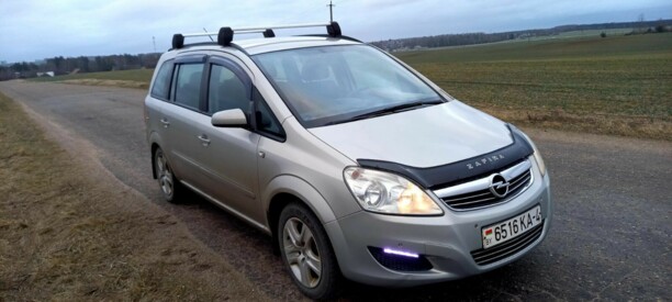 Opel Zafira B · Рестайлинг, 7 мест, 2009 г.