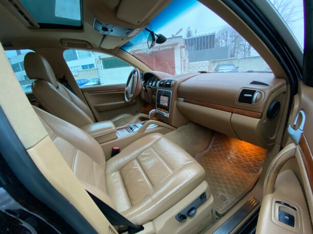 Porsche Cayenne 955, 2003 г.