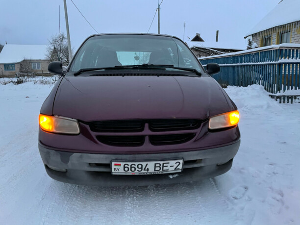 Dodge Caravan III, 7 мест, 1998 г.