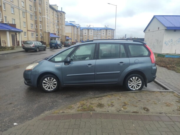 Citroen C4 Grand Picasso I, 7 мест, 2008 г.
