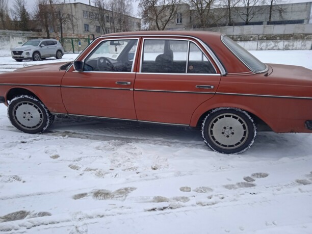 Mercedes-Benz E-Класс W123, 1984 г.