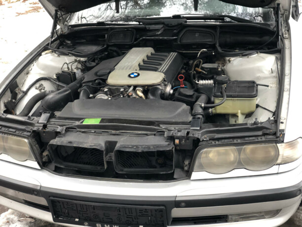 BMW 7 серия E38, 2000 г.