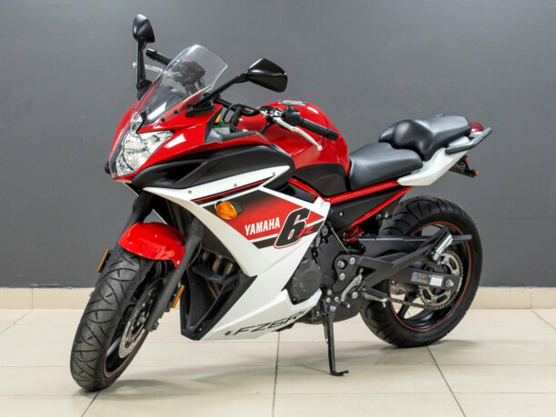 Yamaha FZ 6R, 2014 г.