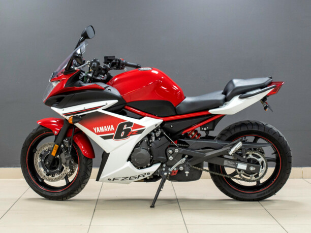 Yamaha FZ 6R, 2014 г.