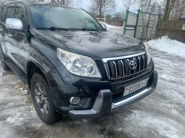 Toyota Land Cruiser Prado J150, 7 мест, 2011 г.