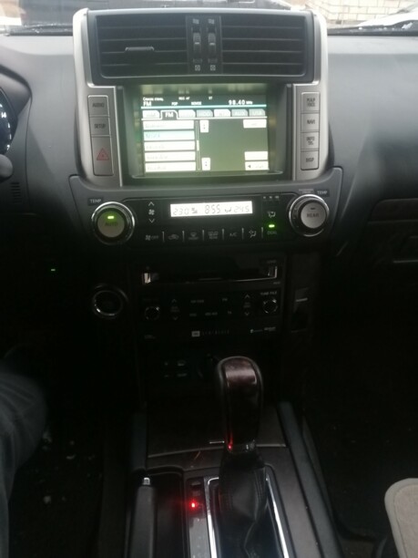 Toyota Land Cruiser Prado J150, 7 мест, 2010 г.
