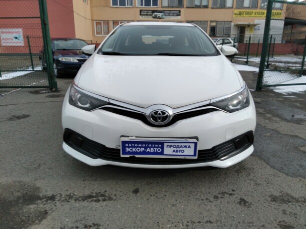 Toyota Auris II (E180) · Рестайлинг, 2016 г.