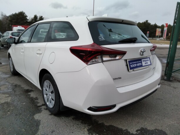 Toyota Auris II (E180) · Рестайлинг, 2016 г.
