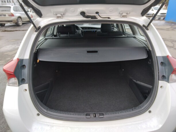 Toyota Auris II (E180) · Рестайлинг, 2016 г.