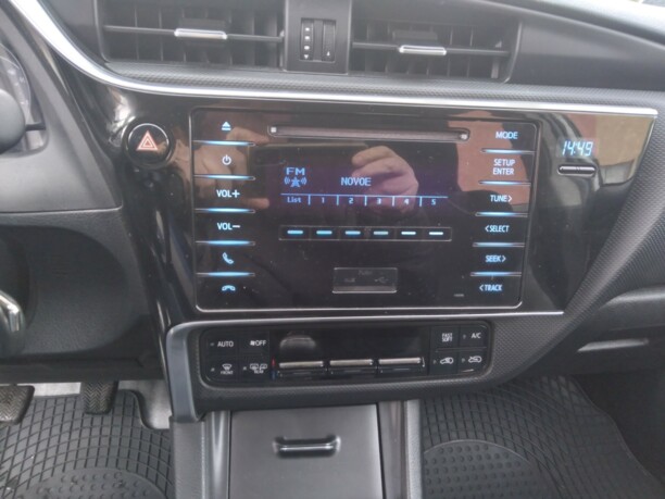 Toyota Auris II (E180) · Рестайлинг, 2016 г.